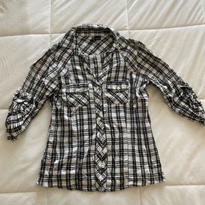 Long-Sleeve Plaided Shirt